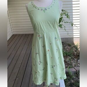 Hanna Andersson Womens Size 4 Sleeveless Cottage-Core Dress Green Embroidery